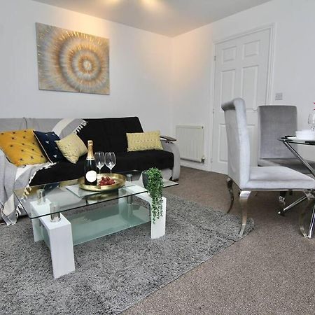 Daimler House - Cosy Home Near Coventry City Centre Eksteriør billede